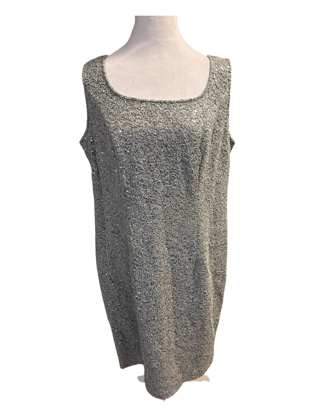 Alex Evenings Silver Gray Sequined overlay Lace Sleeveless Sheath Dress